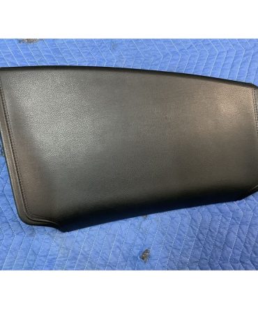 Lotus Console upr frt [a-t prm lhd] (A138V0631F)