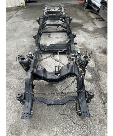 Lotus ***panel-grille mounting rh (B120B4036F)