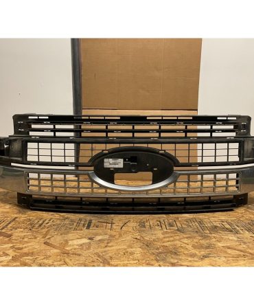 18×8 Ford F250 F350 8×170 Tremor Factory Wheels 37″ Toyo Tires